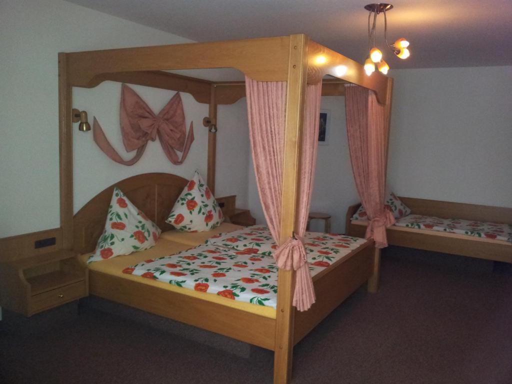 בורגן Moselhotel Waldeck חדר תמונה